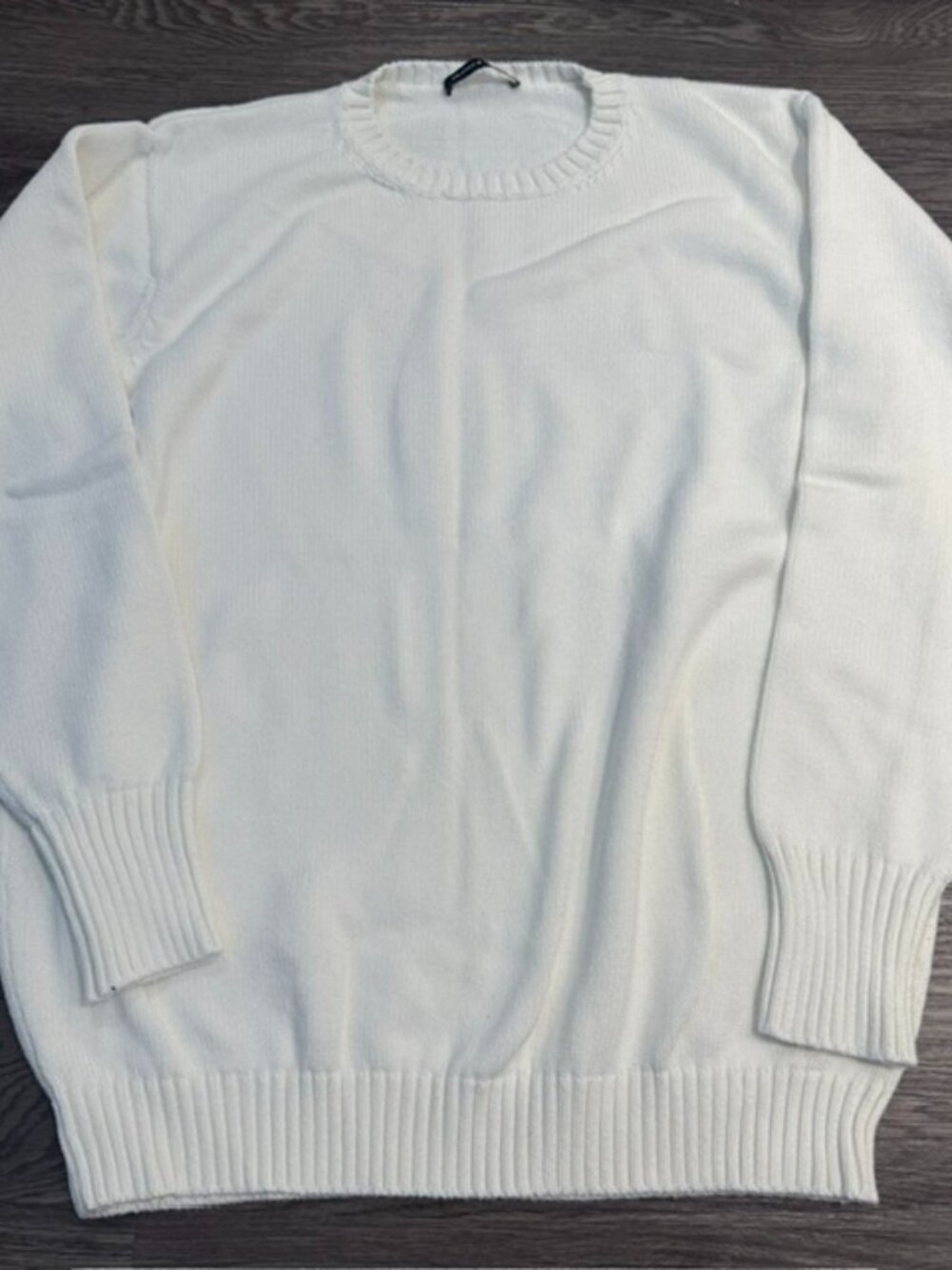 BRANDY MELVILLE KNIT SWEATER